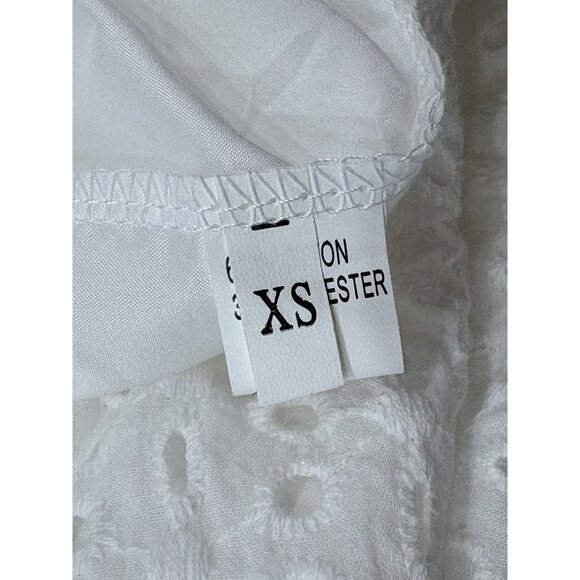 White Eyelet Cotton Blend Sleeveless Skirted Romper XS With Ruffle Detail & V-Ne - Picture 5 of 5